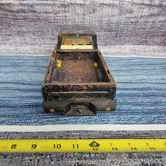 Vintage Nylint Pressed Steel GT racing pickup truck parts/repair black/yellow - Picture 6 of 10